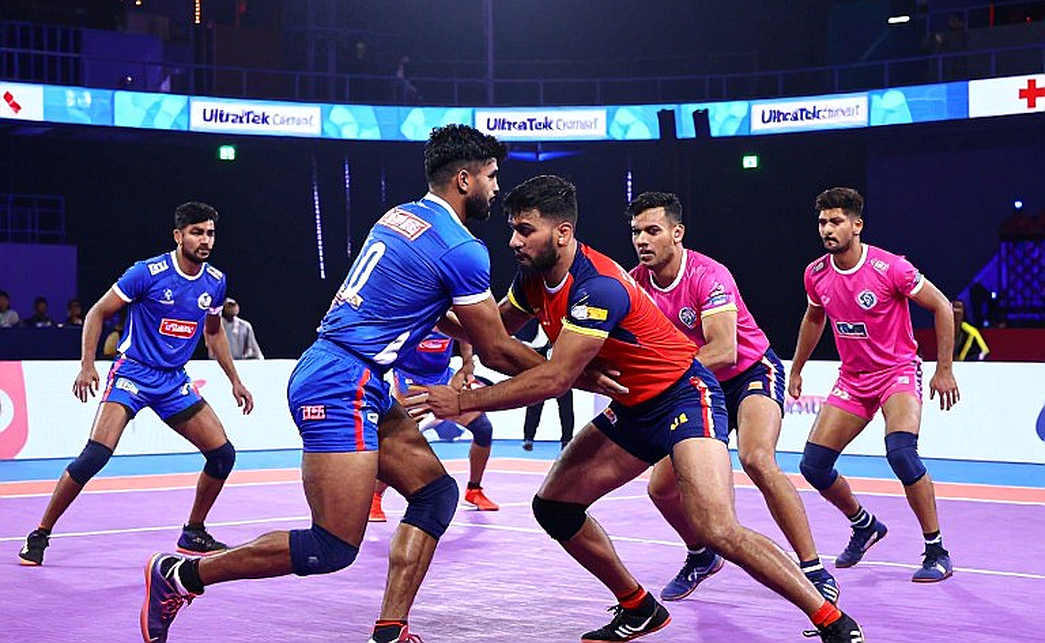 ভারত ৪৮-২৪ নেপাল: সেমিফাইনালের স্কোর নয়, অল-আউটের গণিত আর মেয়েদের কাবাডির অদৃশ্য ছাদ